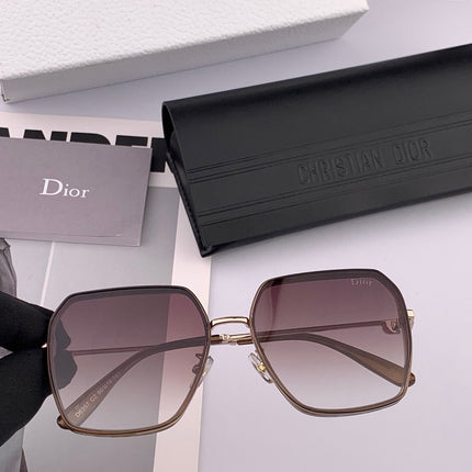MONTAIGNE SUNGLASS D7635 IN METAL