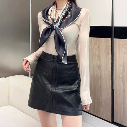 HERMES 26S SCARF 90 IN SILK 304309
