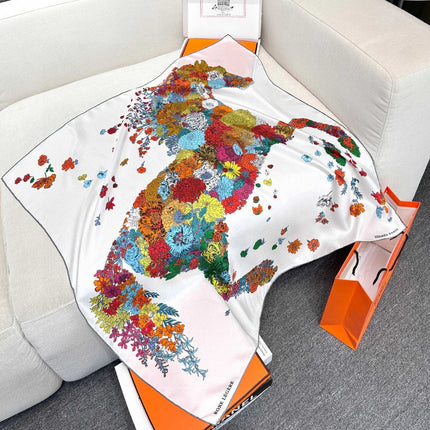 HERMES 26S SCARF 90 IN SILK 304308