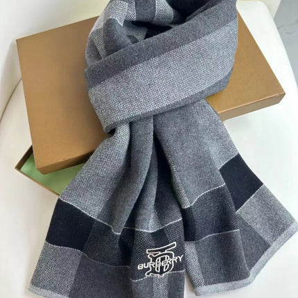 BURBERRY 26S SCARF 180CM IN CASHMERE 309783