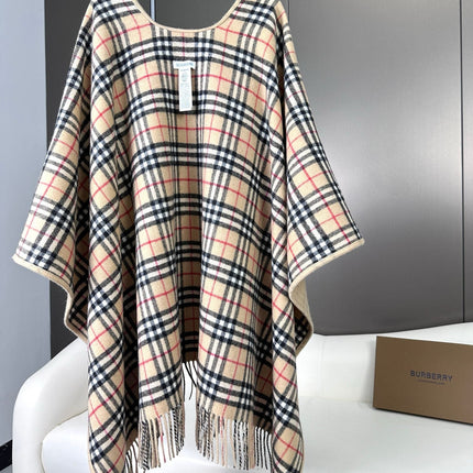 BURBERRY 26S REVERSIBLE CHECK FRINGED CAPE 150CM IN CASHMERE 309445