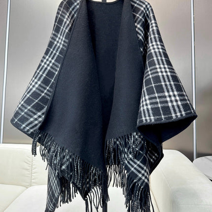 BURBERRY 26S REVERSIBLE CHECK FRINGED CAPE 150CM IN CASHMERE 309446