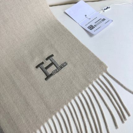HERMES 26S LONG SCARF 190 IN CASHMERE 309794