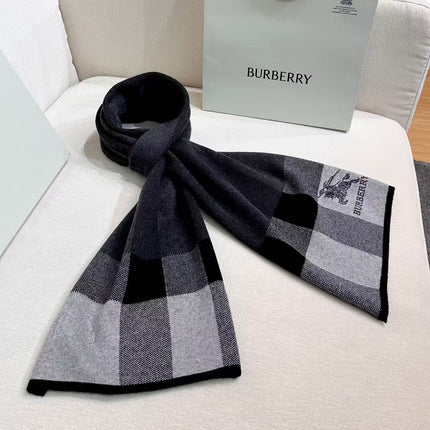 BURBERRY 26S SCARF 180CM IN CASHMERE 311832