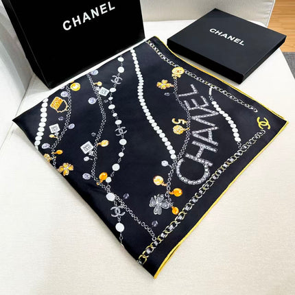 CHANEL 26S SCARF 90 IN SILK 307121