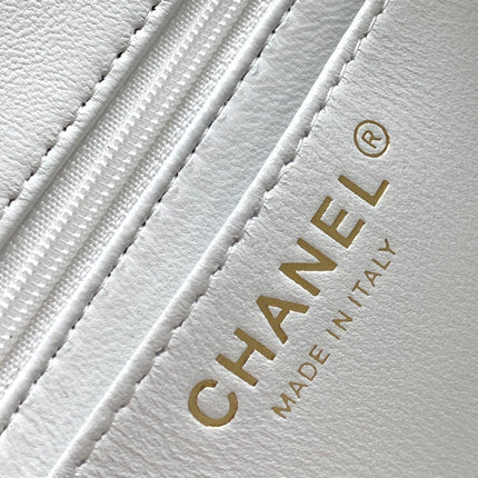CC MEDIUM 25 FLAP BAG IN WHITE WOOL TWEED