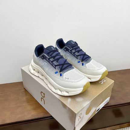 LOEWE 26S CLOUDTILT SNEAKER IN DARK BLUE IVORY RECYCLED POLYESTER