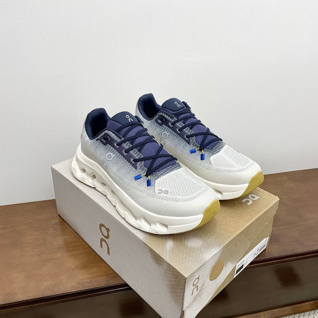 LOEWE 26S CLOUDTILT SNEAKER IN DARK BLUE IVORY RECYCLED POLYESTER