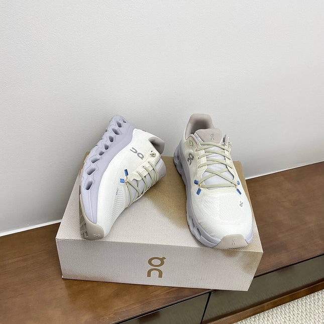 LOEWE 26S CLOUDTILT SNEAKER IN WHITE AND LIGHT GRAY RECYCLED POLYESTER