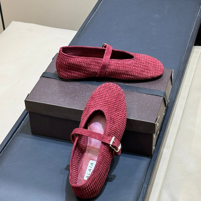ALAIA 26S KNIT BALLET FLATS IN DARK RED SUEDE