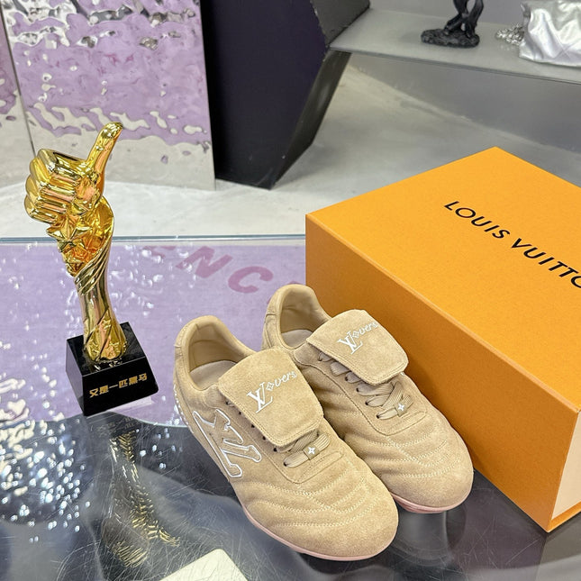 LV 26S FOOTPRINT SOCCER SNEAKERS IN BEIGE SUEDE