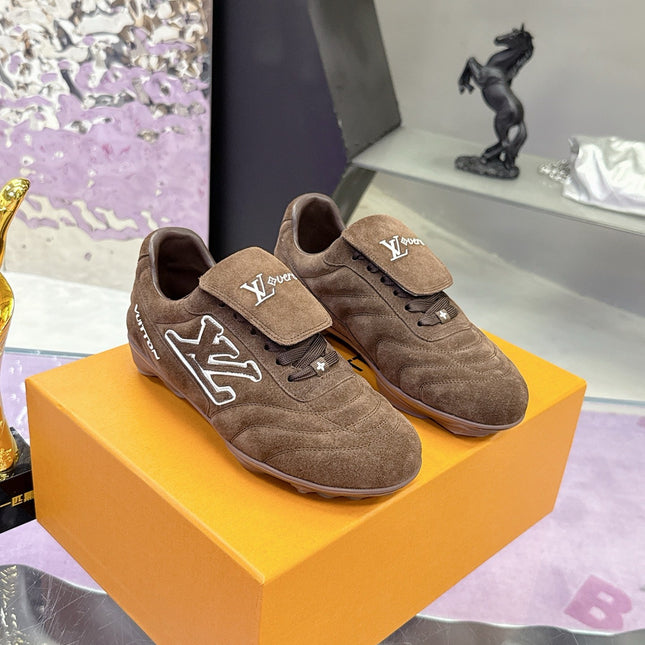 LV 26S FOOTPRINT SOCCER SNEAKERS IN DARK BROWN SUEDE