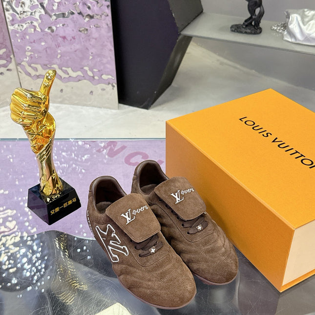 LV 26S FOOTPRINT SOCCER SNEAKERS IN DARK BROWN SUEDE