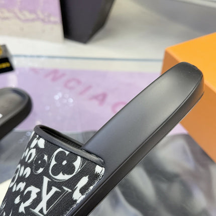 LV 26S SLIDE SANDALS IN BLACK WHITE CALFSKIN AND CANVAS