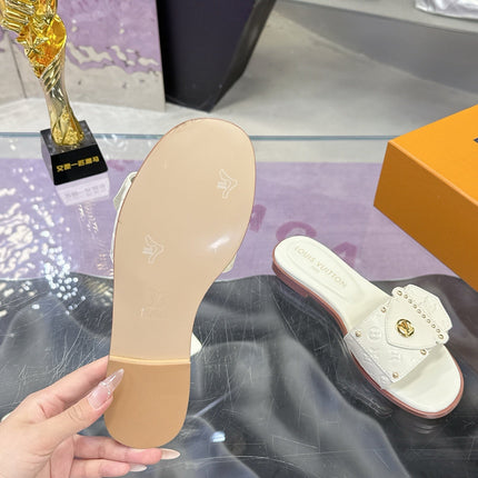 LV 26S FLAT SLIDE SANDALS IN WHITE EMBOSSED CALFSKIN GOLD HARDWARE