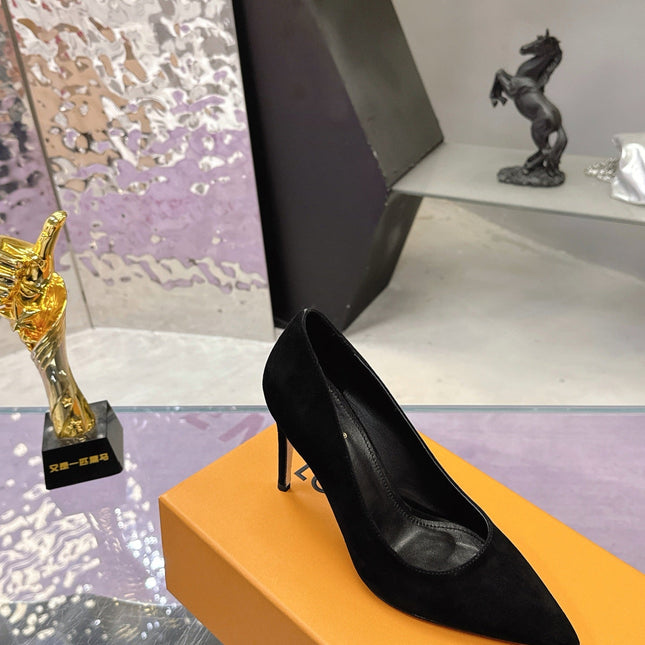 LV 26S POINTED TOE PUMPS 85MM IN BLACK SUEDE