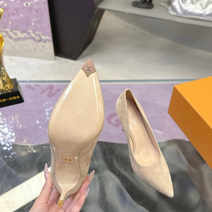 LV 26S POINTED TOE PUMPS 85MM IN NUDE BEIGE SUEDE