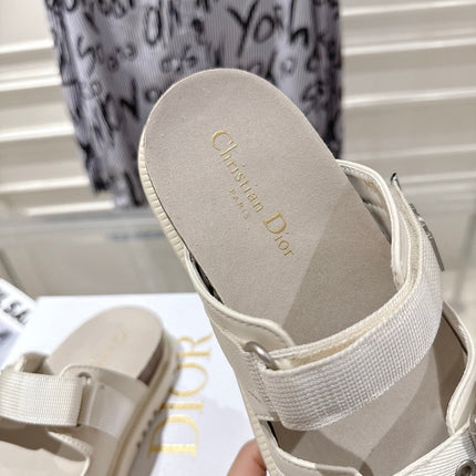 DIOR 26S SLIDES IN OFF WHITE CANVAS