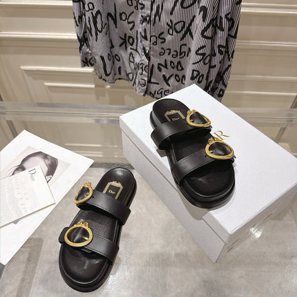 DIOR 26S MEDAILLON BUCKLE SLIDE IN BLACK CALFSKIN