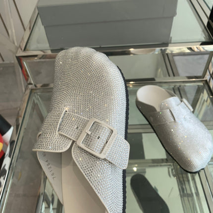 BIRKENSTOCK CLOG ATTACHED RHINESTONES IN WHITE CALFSKIN