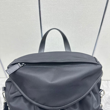 TRIANGLE LOGO BACKPACK 42 IN BLACK RE-NYLON