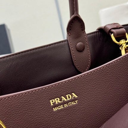 PRADA 25S BUCKLE SMALL HANDBAG 32 IN RICH BROWN CALFSKIN GOLD HARDWARE
