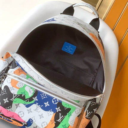 LV 26S DISCOVERY EYE BACKPACK 38 IN MULTICOLOR MONOGRAM CANVAS