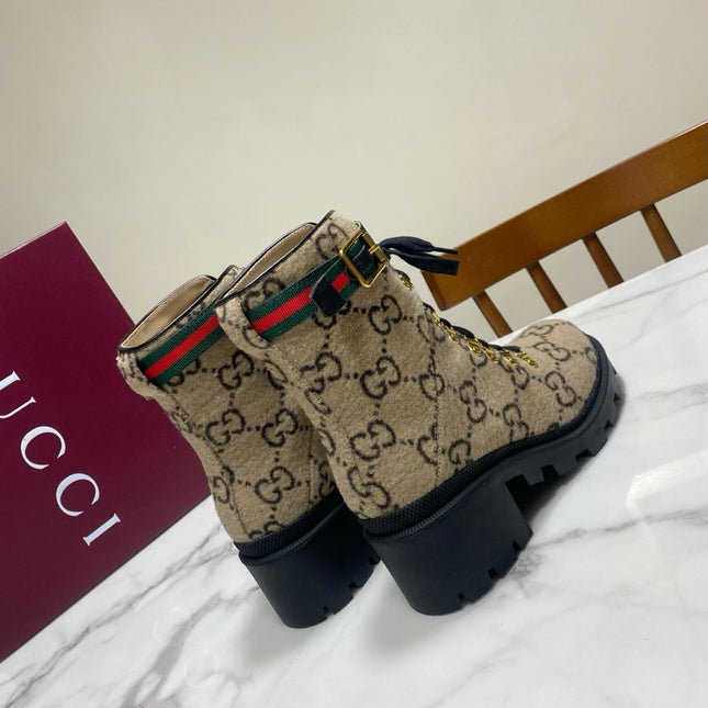 GUCCI 26S PLATFORM ANKLE BOOTS 70 MM IN BEIGE WOOL