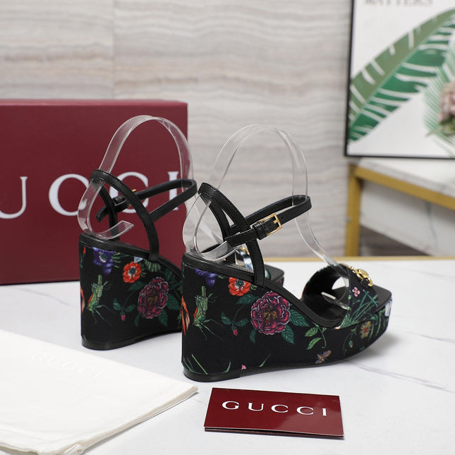 GG WEDGE HEEL SANDALS 100 IN BLACK FABRIC FLORAL PRINT