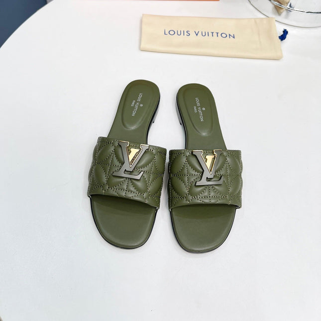 LV 26S MARE FLAT MULES IN MOSS GREEN CALFSKIN