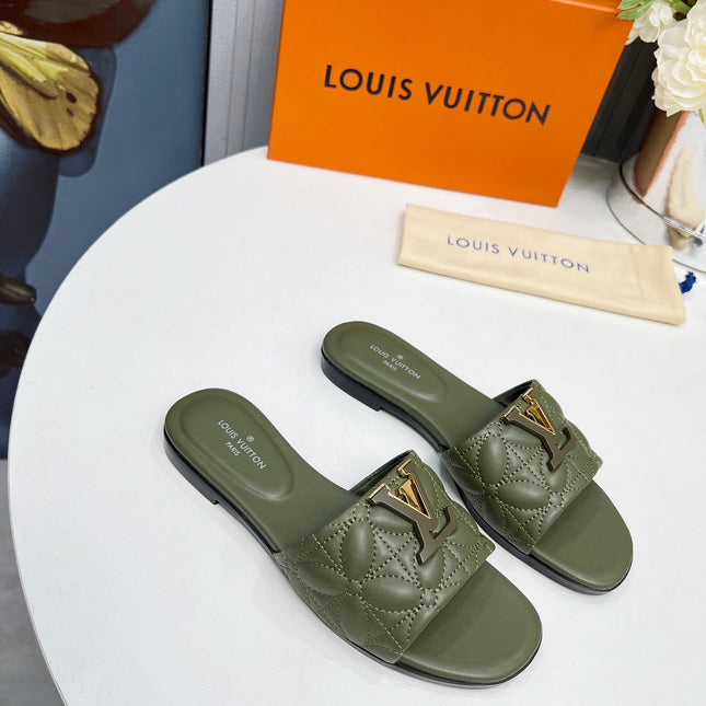 LV 26S MARE FLAT MULES IN MOSS GREEN CALFSKIN