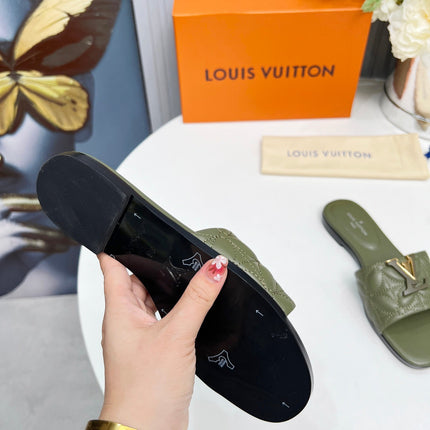 LV 26S MARE FLAT MULES IN MOSS GREEN CALFSKIN