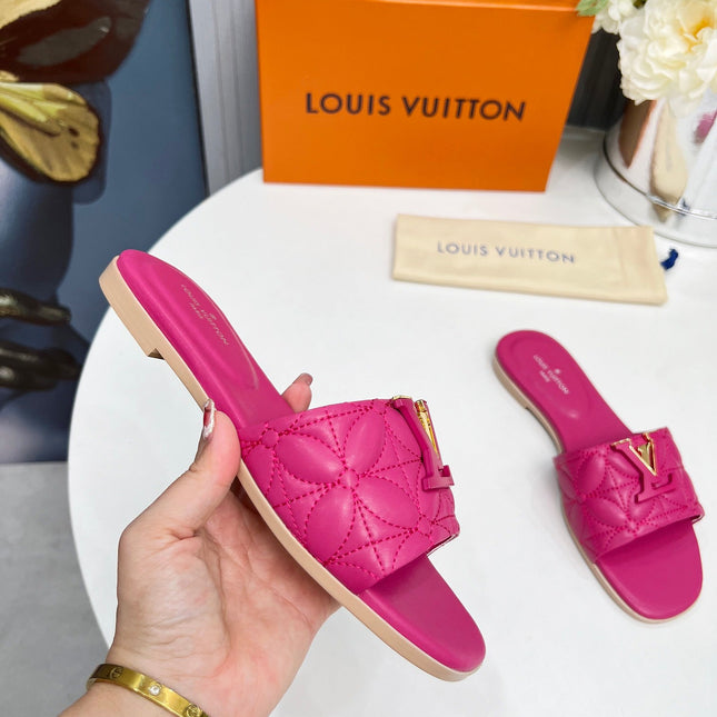 LV 26S MARE FLAT MULES IN PINK CALFSKIN