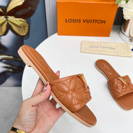 LV 26S MARE FLAT MULES IN BROWN CALFSKIN