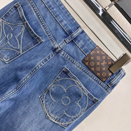 LV 26S FLARED DENIM JEANS STYLE 235