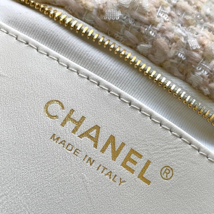 CHANEL 25S BOW BAG 38 IN CREAM WHITE TWEED WITH GOLD HARDWARE