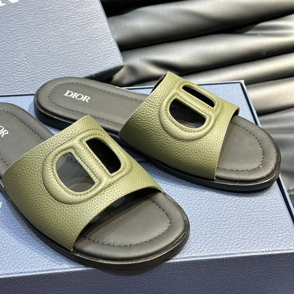 CD D-CLUB SLIDE SLIPPER OLIVE-JUNIPER GRAINED CALFSKIN