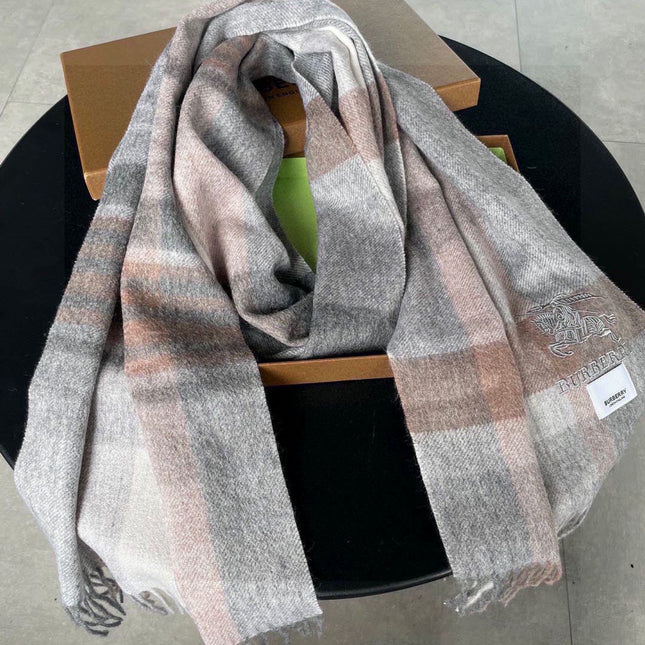 BURBERRY 25S SCARF 200 CM IN CASHMERE 938236