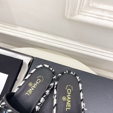 CHANEL 26S SANDALS 35 MM IN BLACK TWEED