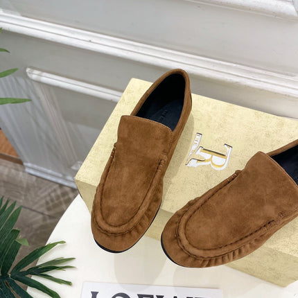 THE ROW 26S MOCCASIN LOAFERS 20MM IN COGNAC BROWN SUEDE