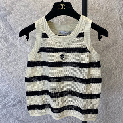 Black and beige hollow knitted vest