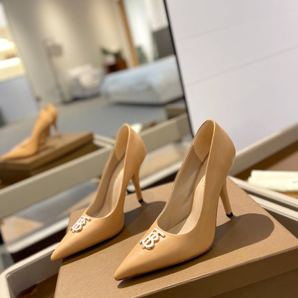 BURBERRY 26S HIGH HEELS 105 MM IN PALE BEIGE CALFSKIN WITH LOGO